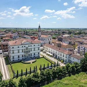 Maison d'hôtes Residenza Vecelli Cavriani, Mozzecane